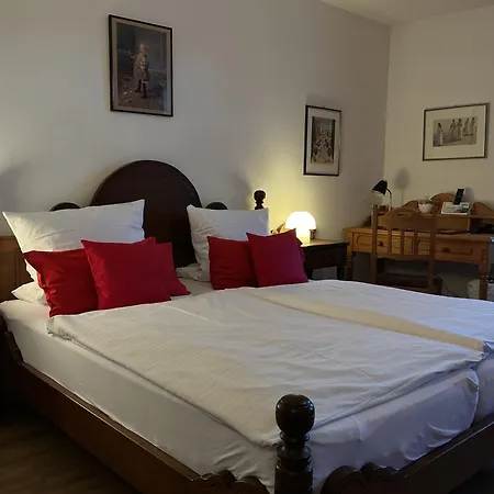 Отель Altstadthotel Wilde Rose