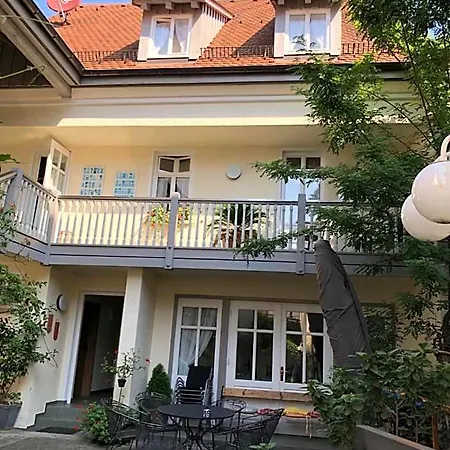 Hotel Altstadthotel Wilde Rose Eppingen
