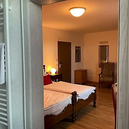 Altstadthotel Wilde Rose Hotel 3*
